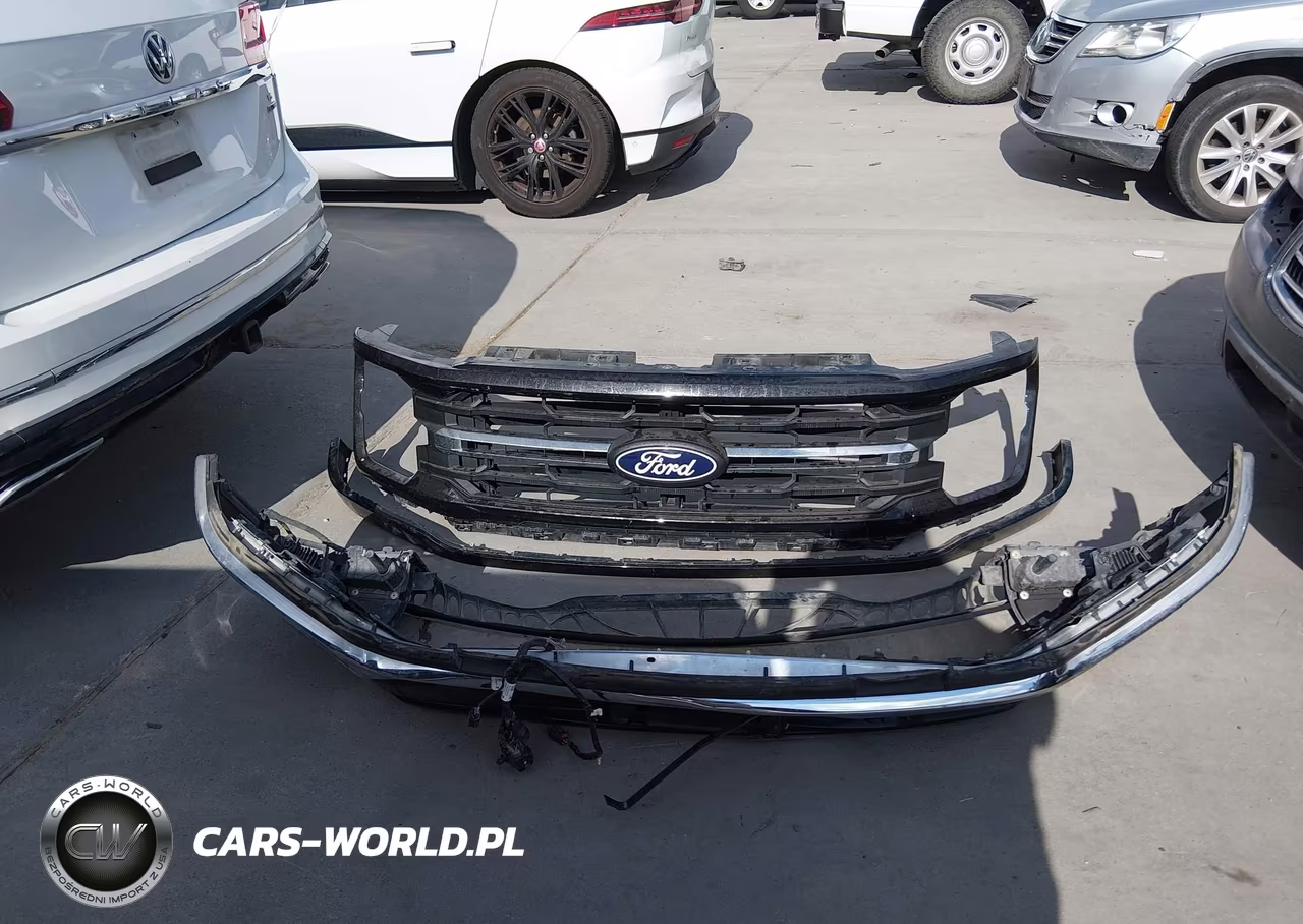 2025 Ford F-150 Xlt VIN:1FTEW3KP8SKE30897 - 12