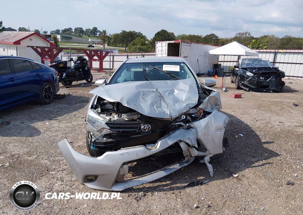 2016 Toyota Corolla Le Plus VIN:5YFBURHE9GP403525 - 12
