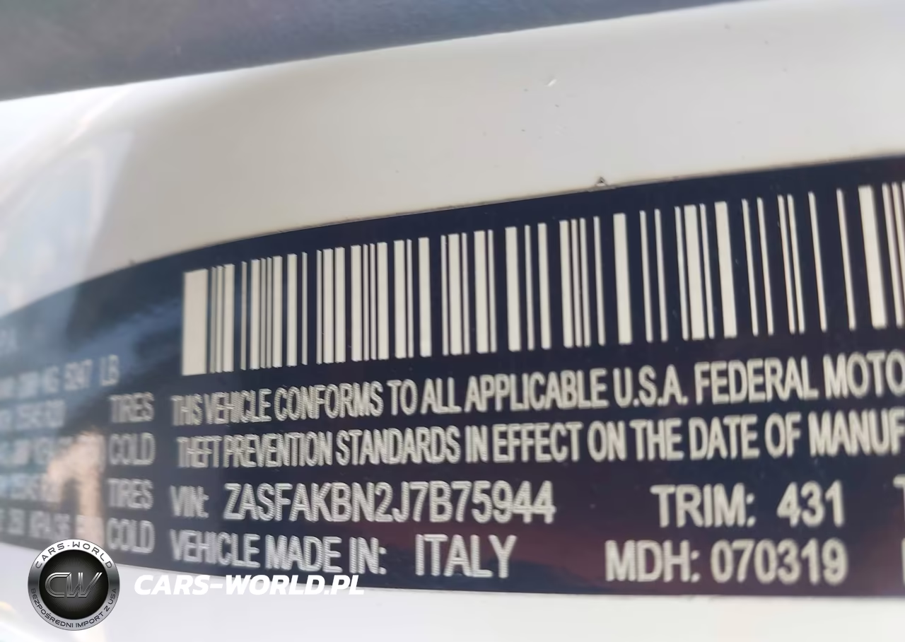 2018 Alfa Romeo Stelvio Ti VIN:ZASFAKBN2J7B75944 - 9