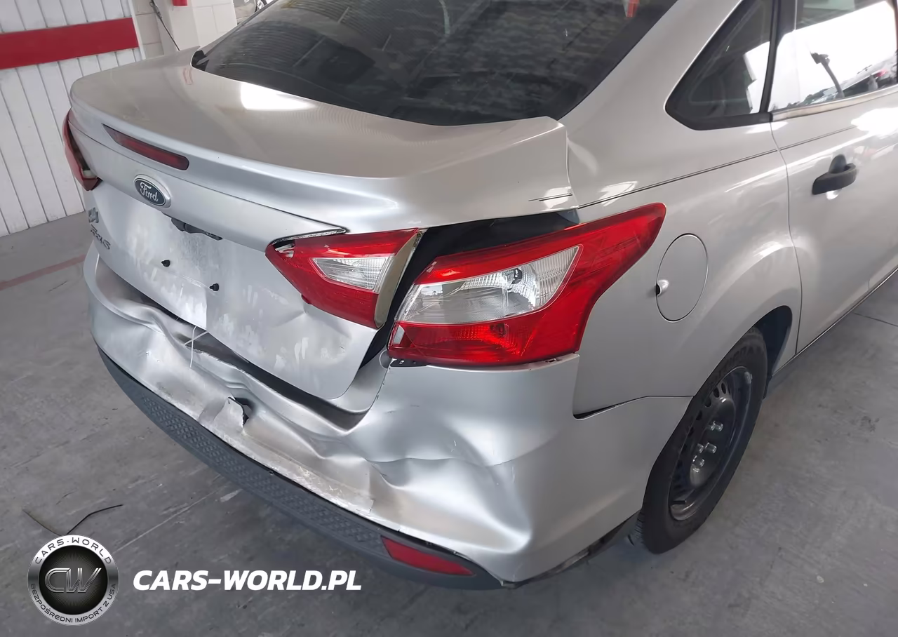 2012 Ford Focus S VIN:1FAHP3E29CL277054 - 12