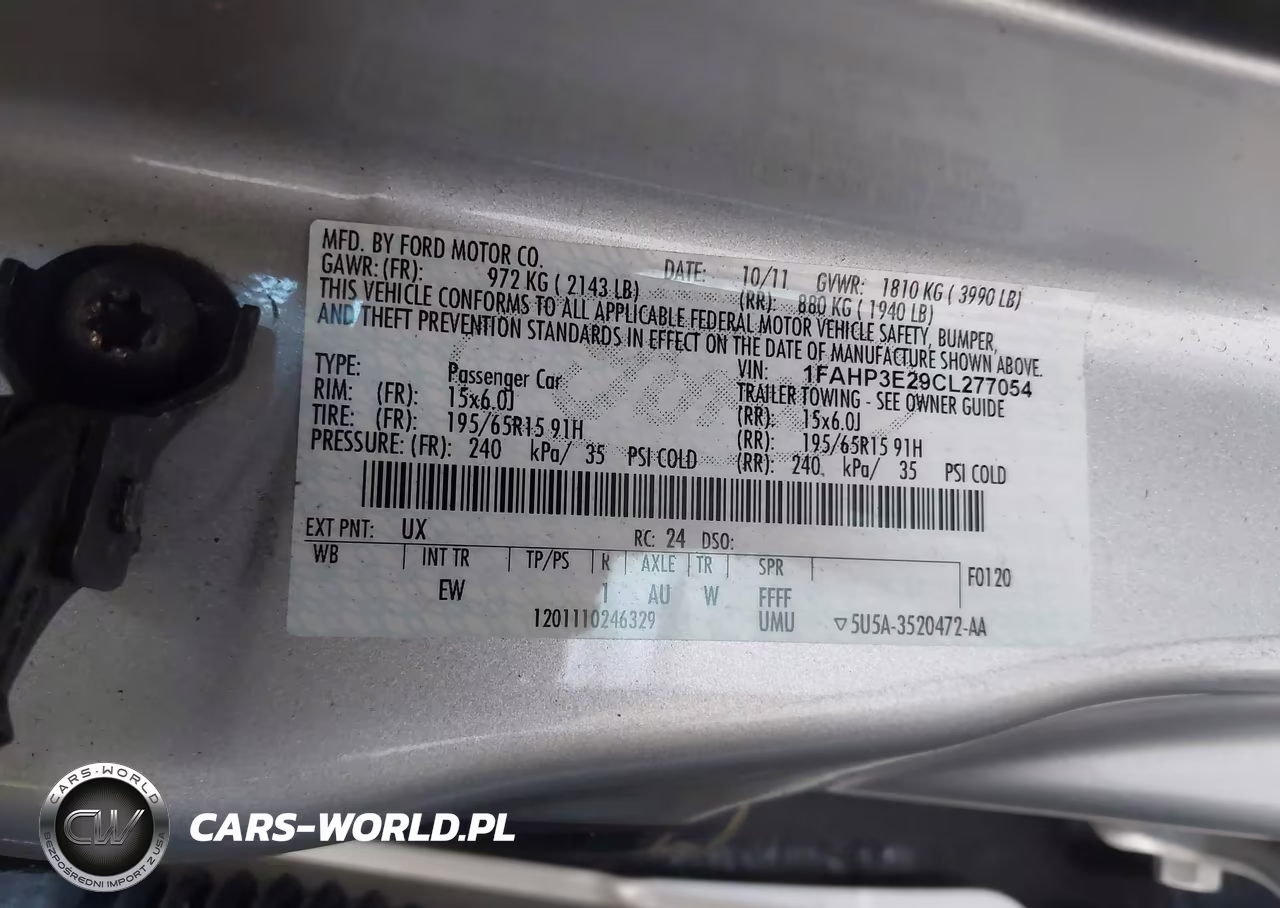 2012 Ford Focus S VIN:1FAHP3E29CL277054 - 9