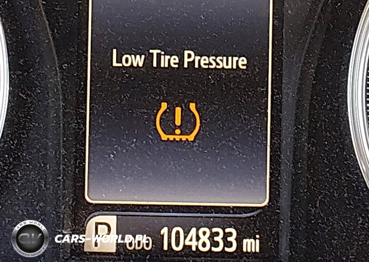 2017 Toyota Camry Le VIN:4T1BF1FK6HU762870 - 16