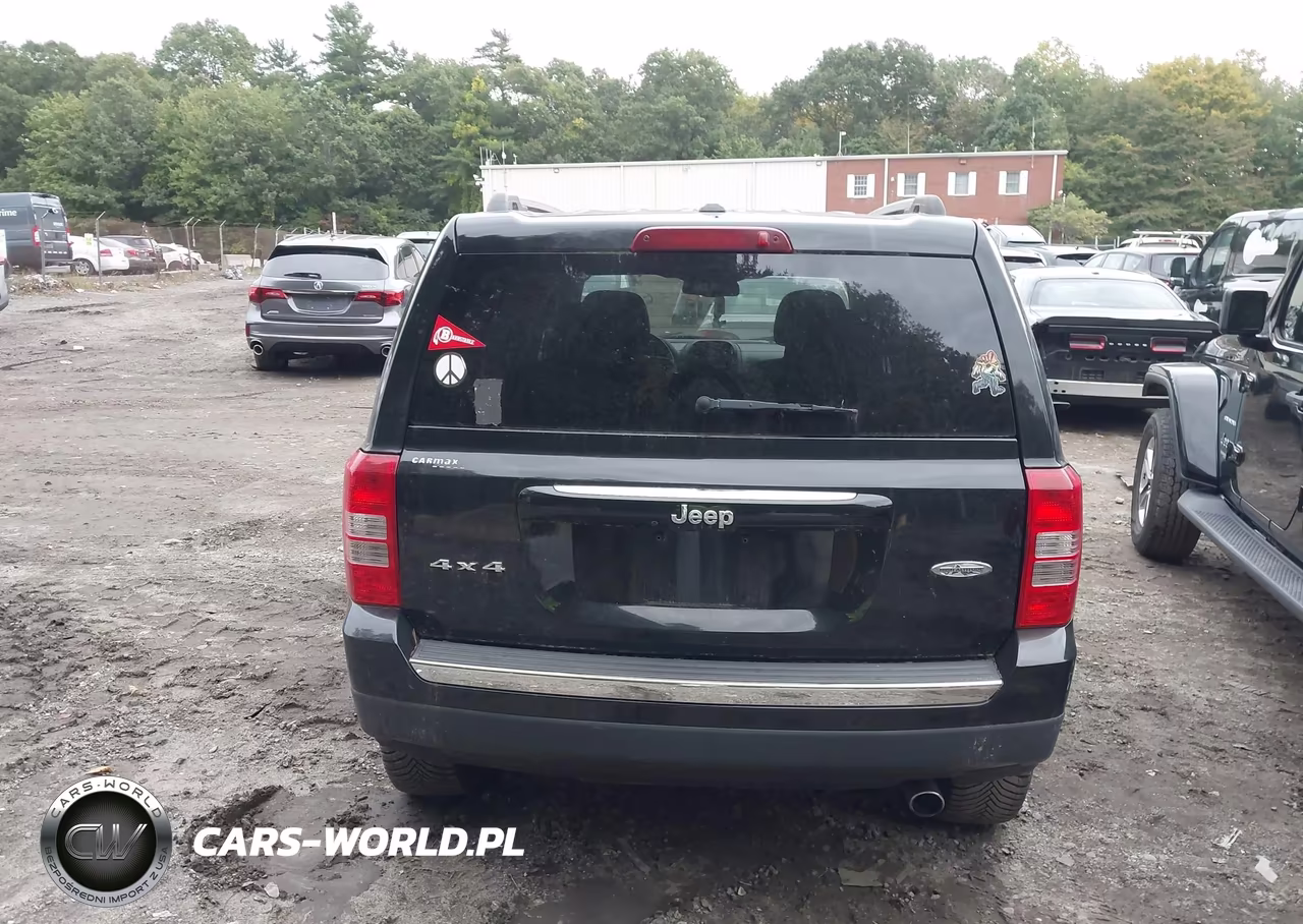 2017 Jeep Patriot High Altitude 4X4 VIN:1C4NJRFB9HD210715 - 16