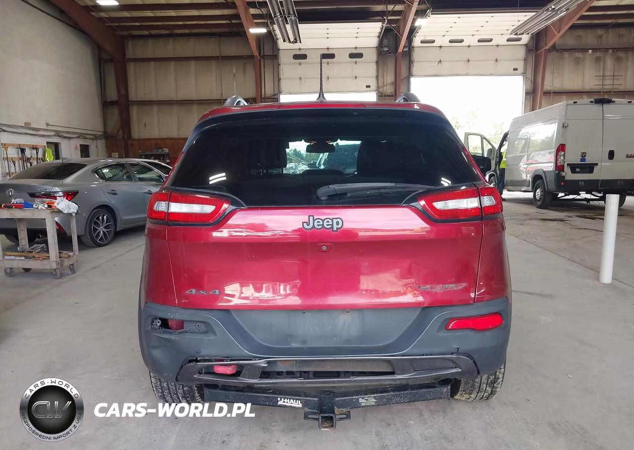 2015 Jeep Cherokee Trailhawk VIN:1C4PJMBS5FW653494 - 16