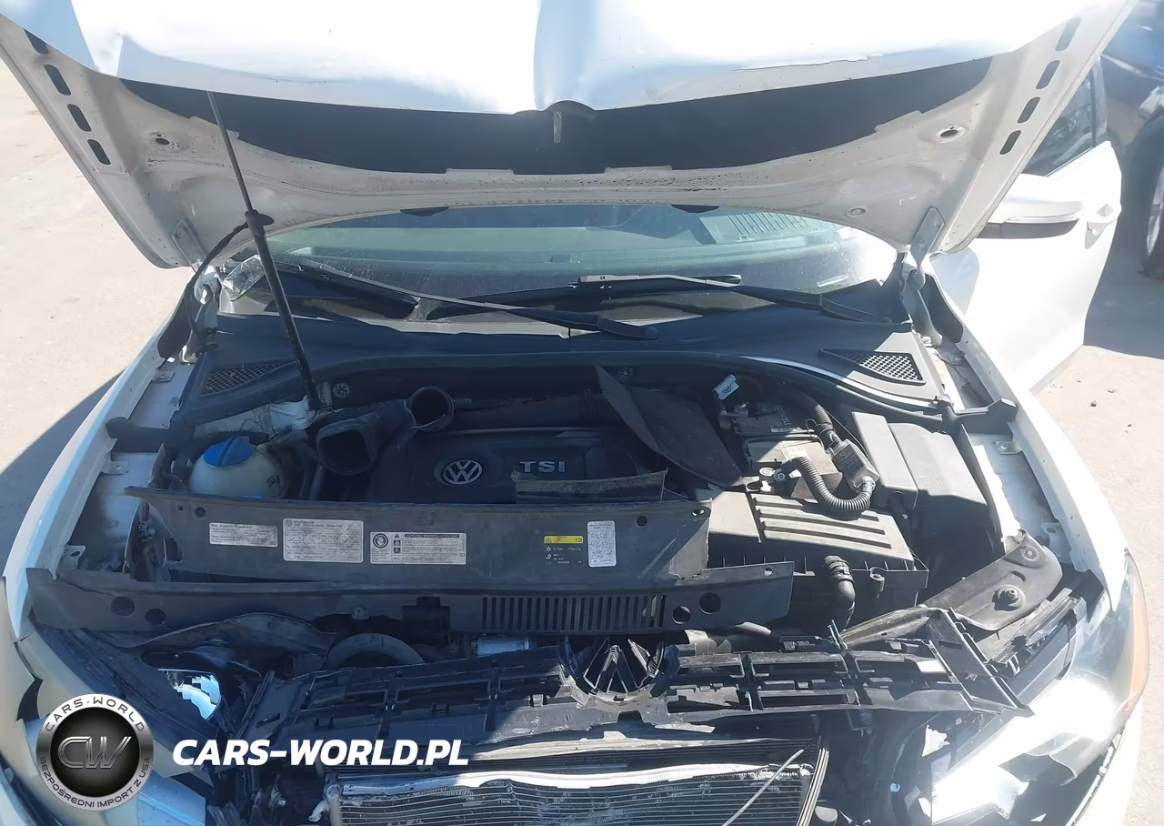 2015 Volkswagen Passat 1.8T Sel Premium VIN:1VWCT7A33FC046402 - 10