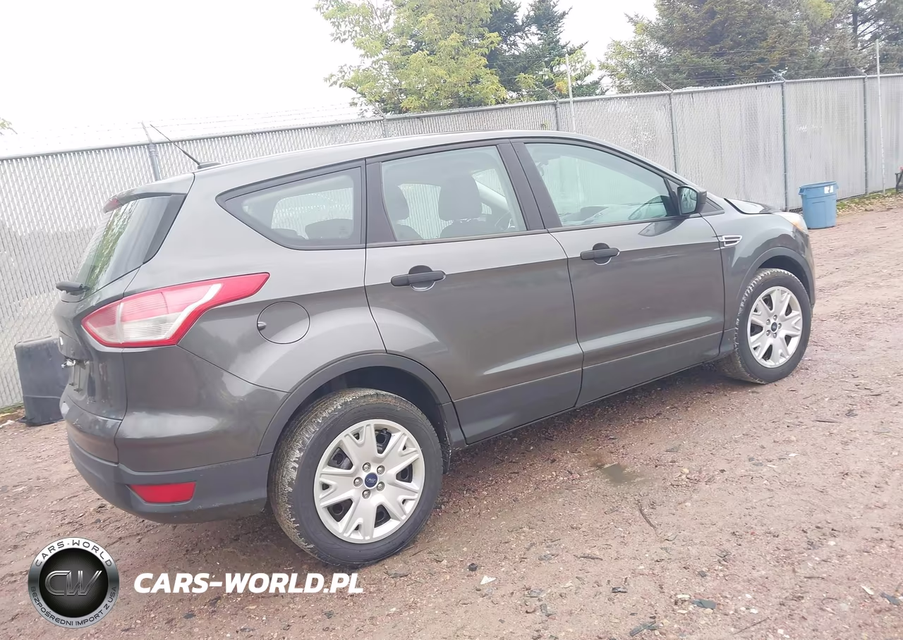 2016 Ford Escape S VIN:1FMCU0F73GUC52989 - 4