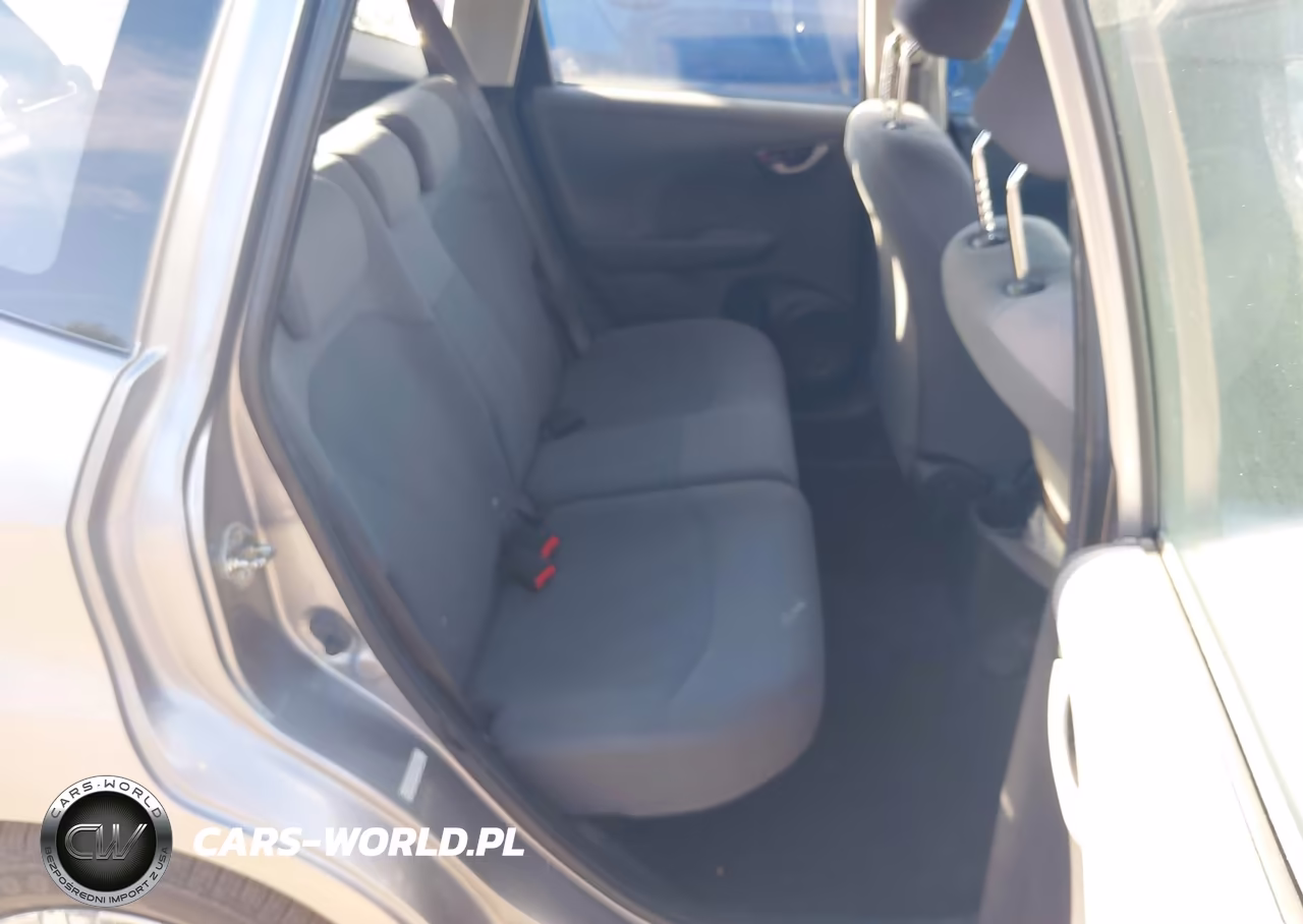 2009 Honda Fit VIN:JHMGE88239S056972 - 8
