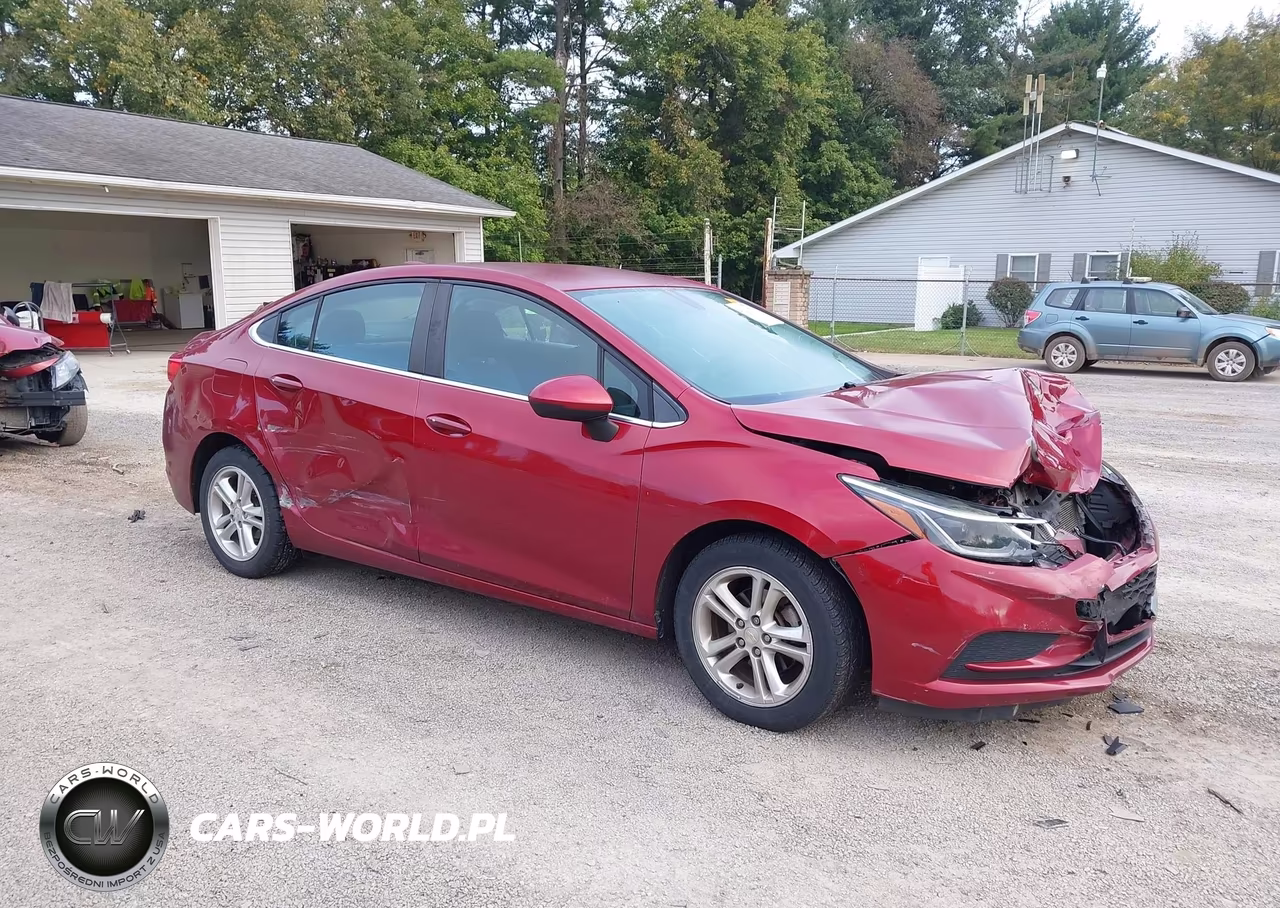 2017 Chevrolet Cruze Lt Auto – zdjęcie 1 z 20