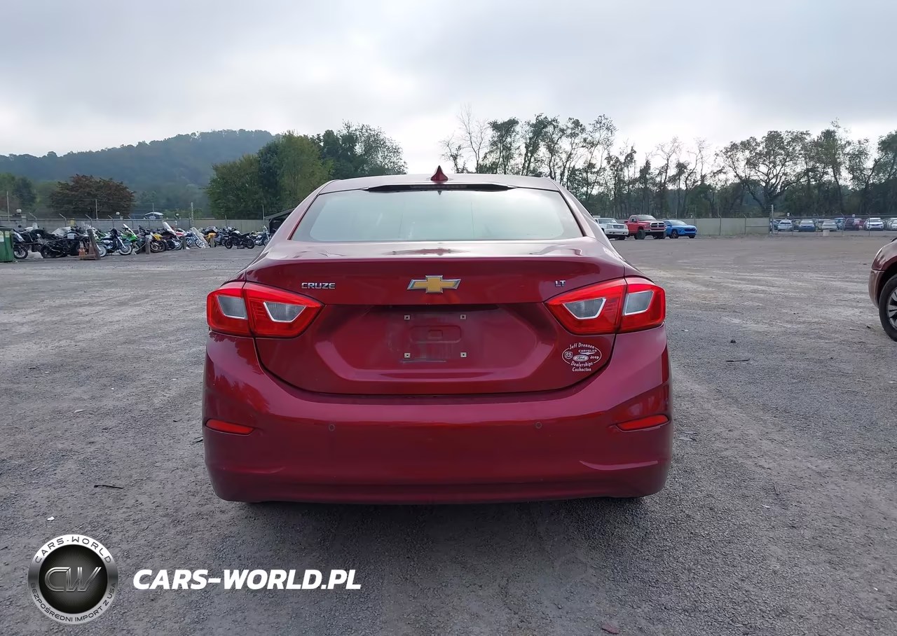 2017 Chevrolet Cruze Lt Auto VIN:1G1BE5SM0H7198937 - 17