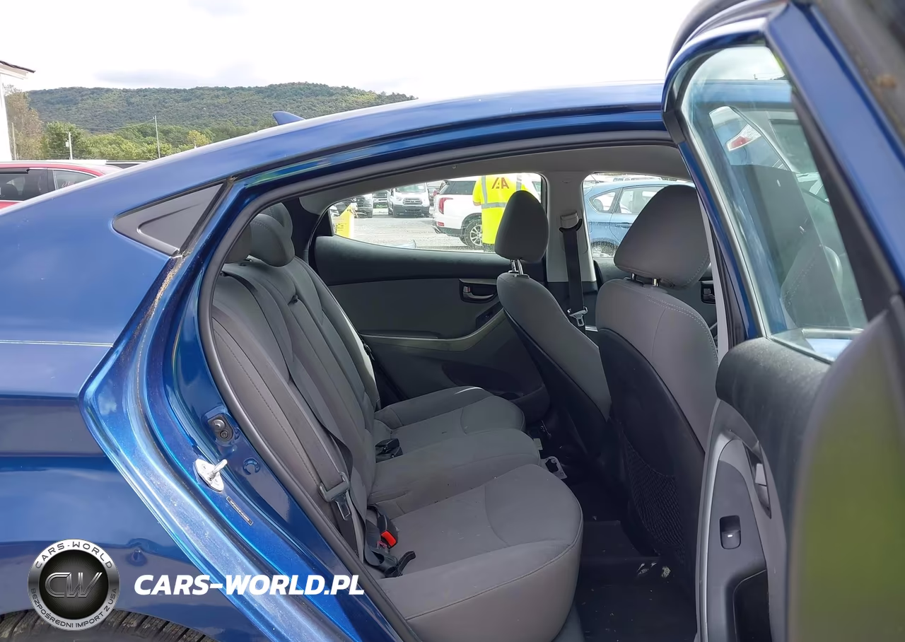 2015 Hyundai Elantra Se VIN:5NPDH4AE6FH556899 - 8