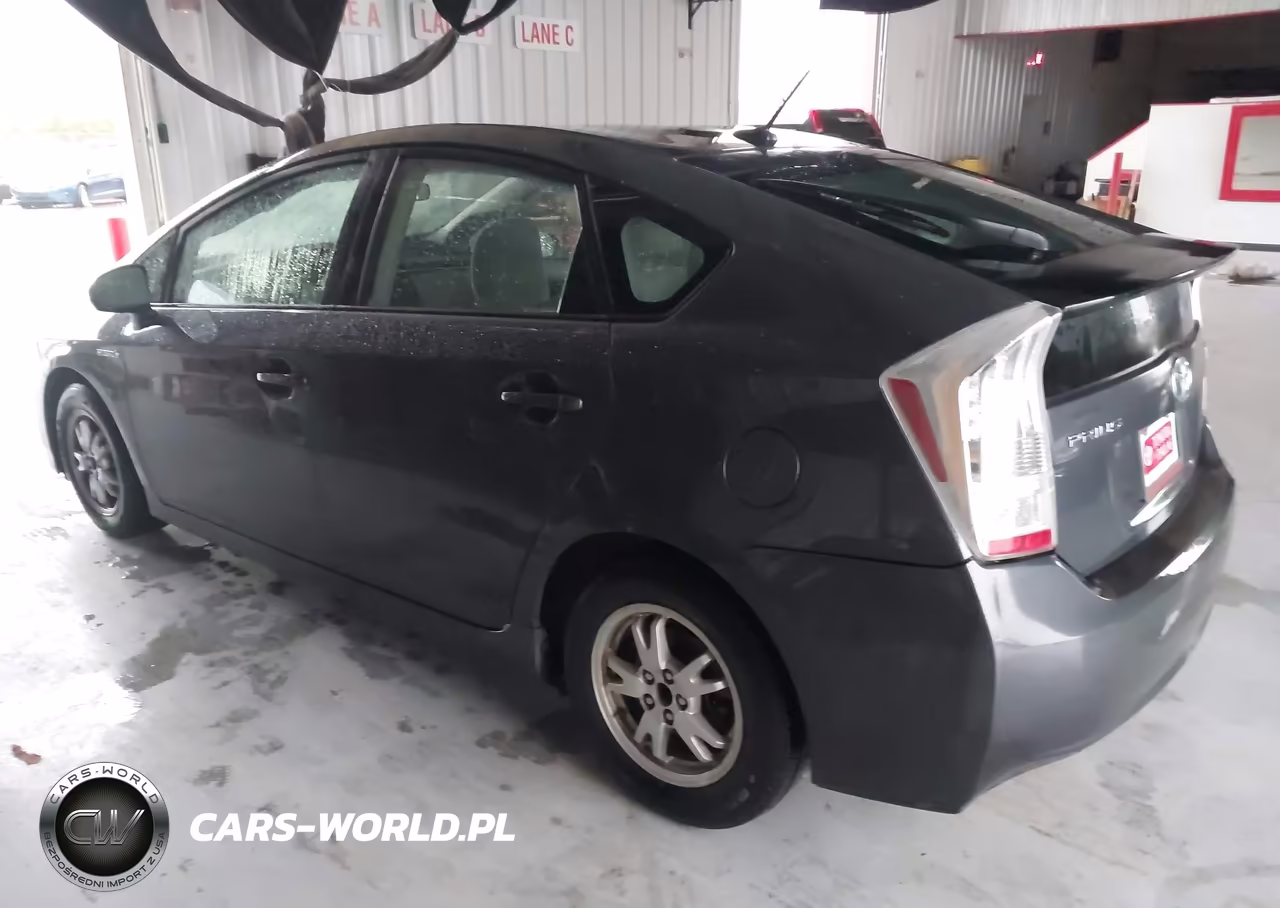2011 Toyota Prius Two VIN:JTDKN3DU1B0260788 - 3