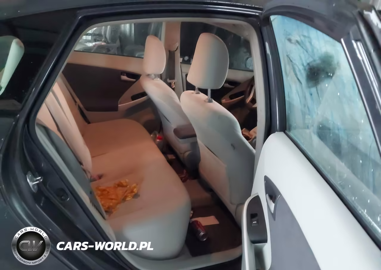 2011 Toyota Prius Two VIN:JTDKN3DU1B0260788 - 8