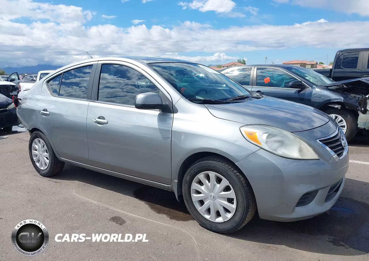 2012 Nissan Versa 1.6 Sv
