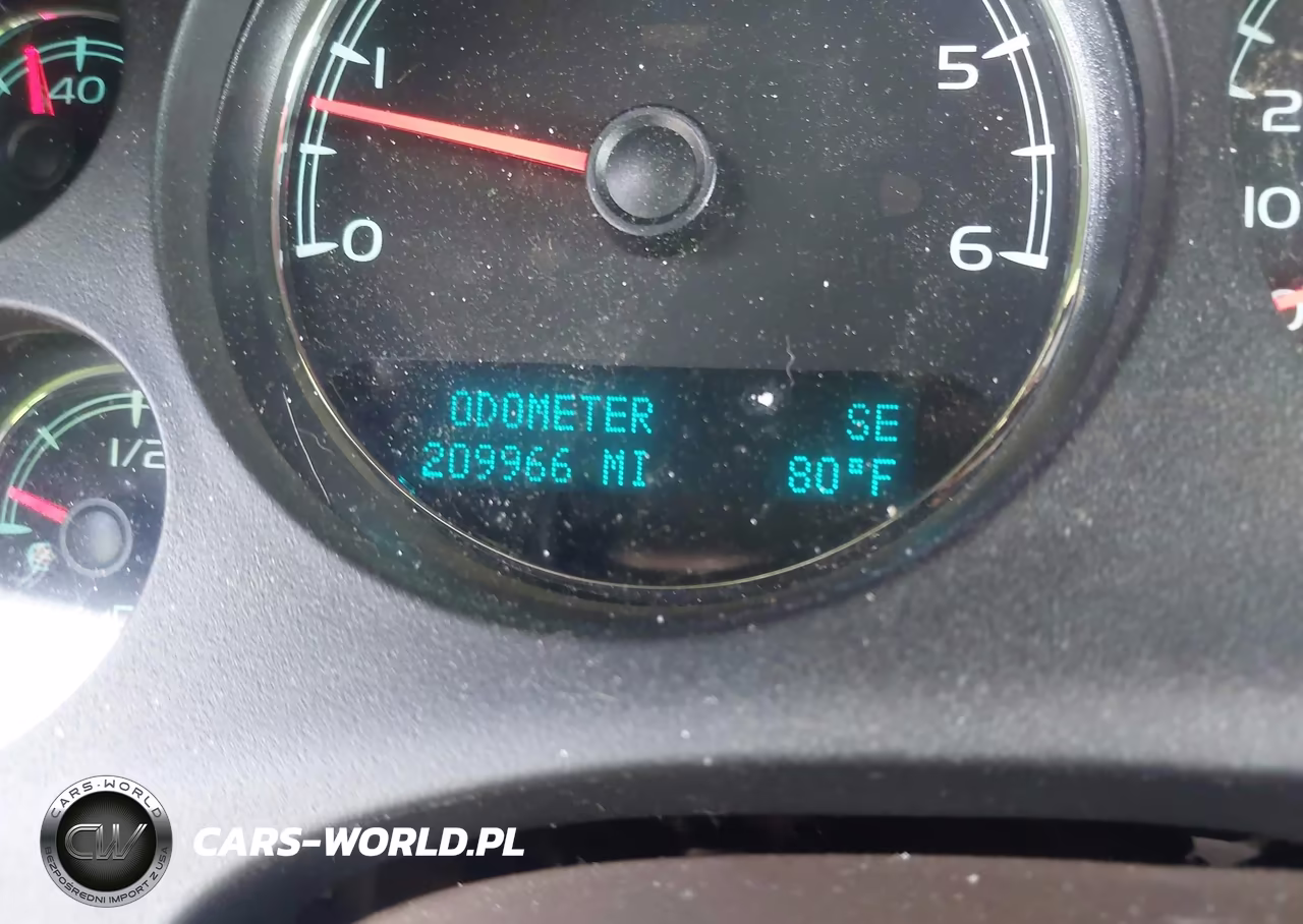 2011 Chevrolet Suburban 1500 Lt1 VIN:1GNSCJE07BR326978 - 15