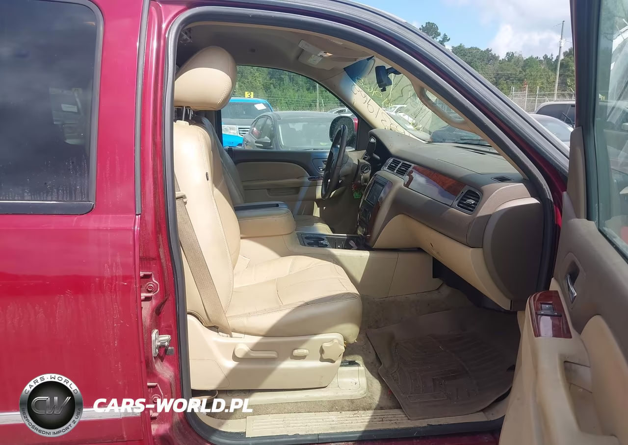 2011 Chevrolet Suburban 1500 Lt1 VIN:1GNSCJE07BR326978 - 5
