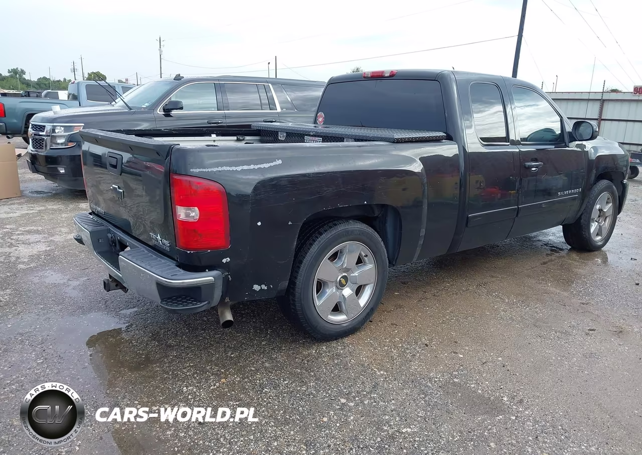 2008 Chevrolet Silverado 1500 Lt2 VIN:2GCEC19J581127633 - 4
