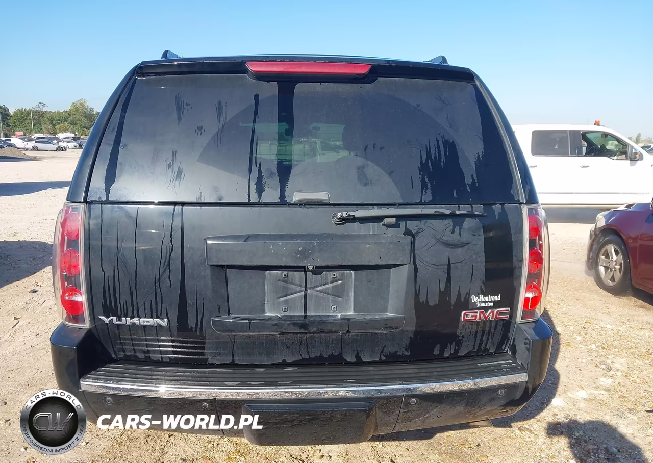 2013 GMC Yukon Denali VIN:1GKS1EEF8DR320348 - 16