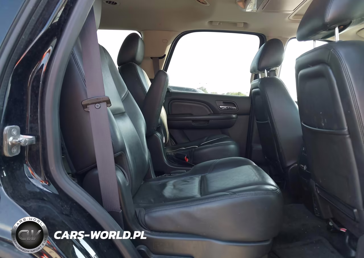 2013 GMC Yukon Denali VIN:1GKS1EEF8DR320348 - 8