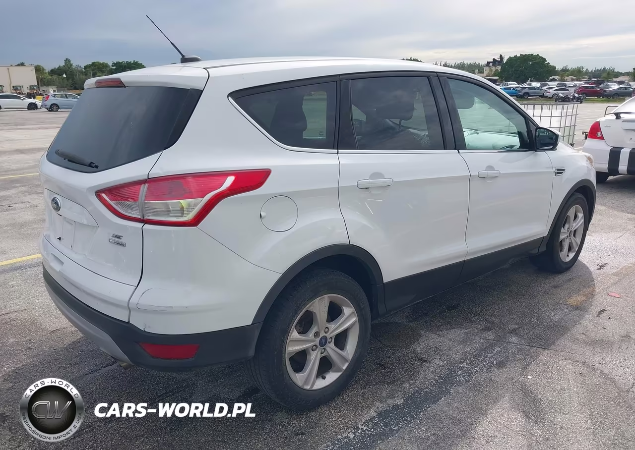 2015 Ford Escape Se VIN:1FMCU9GX6FUB01355 - 4