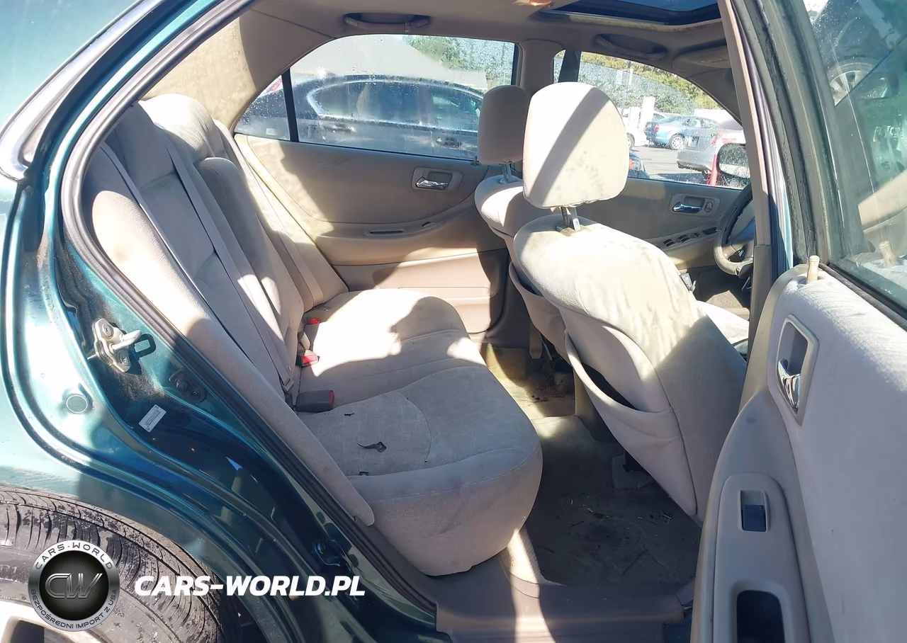 2002 Honda Accord 2.3 Ex VIN:1HGCG566X2A131159 - 8
