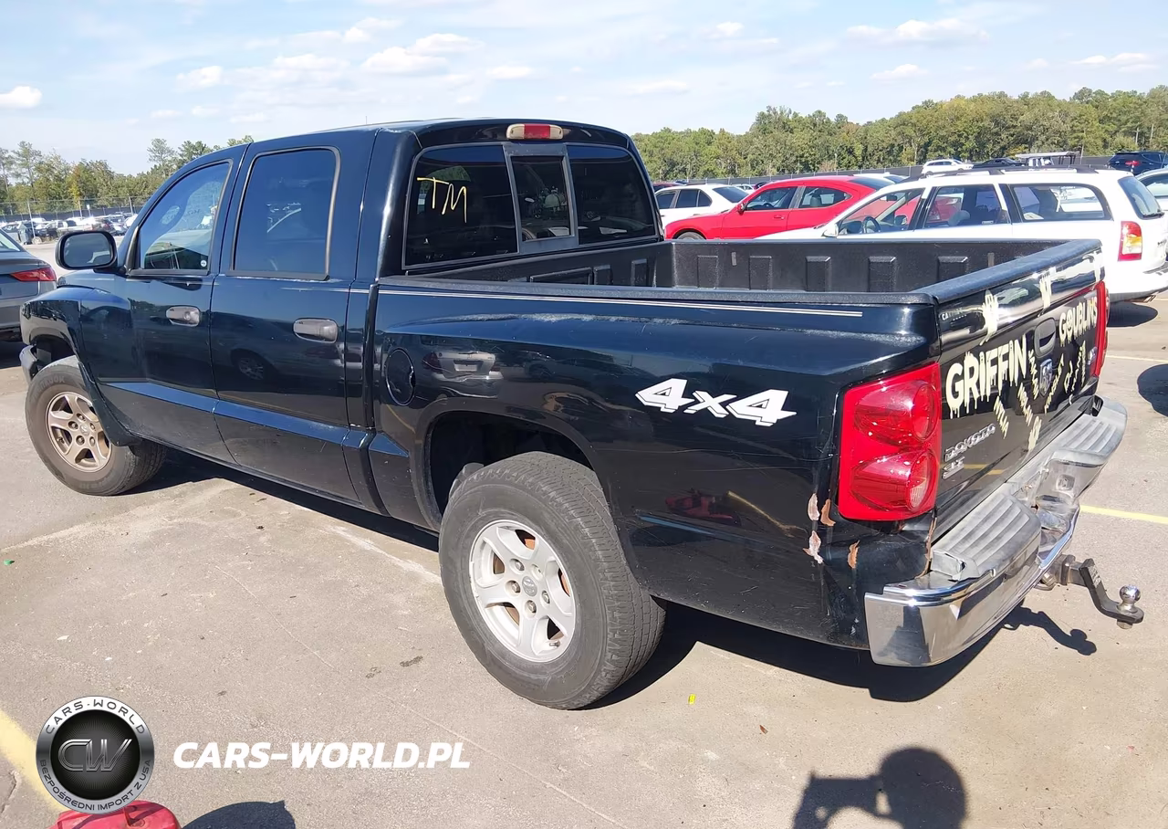 2005 Dodge Dakota Slt VIN:1D7HW48J85S342108 - 3
