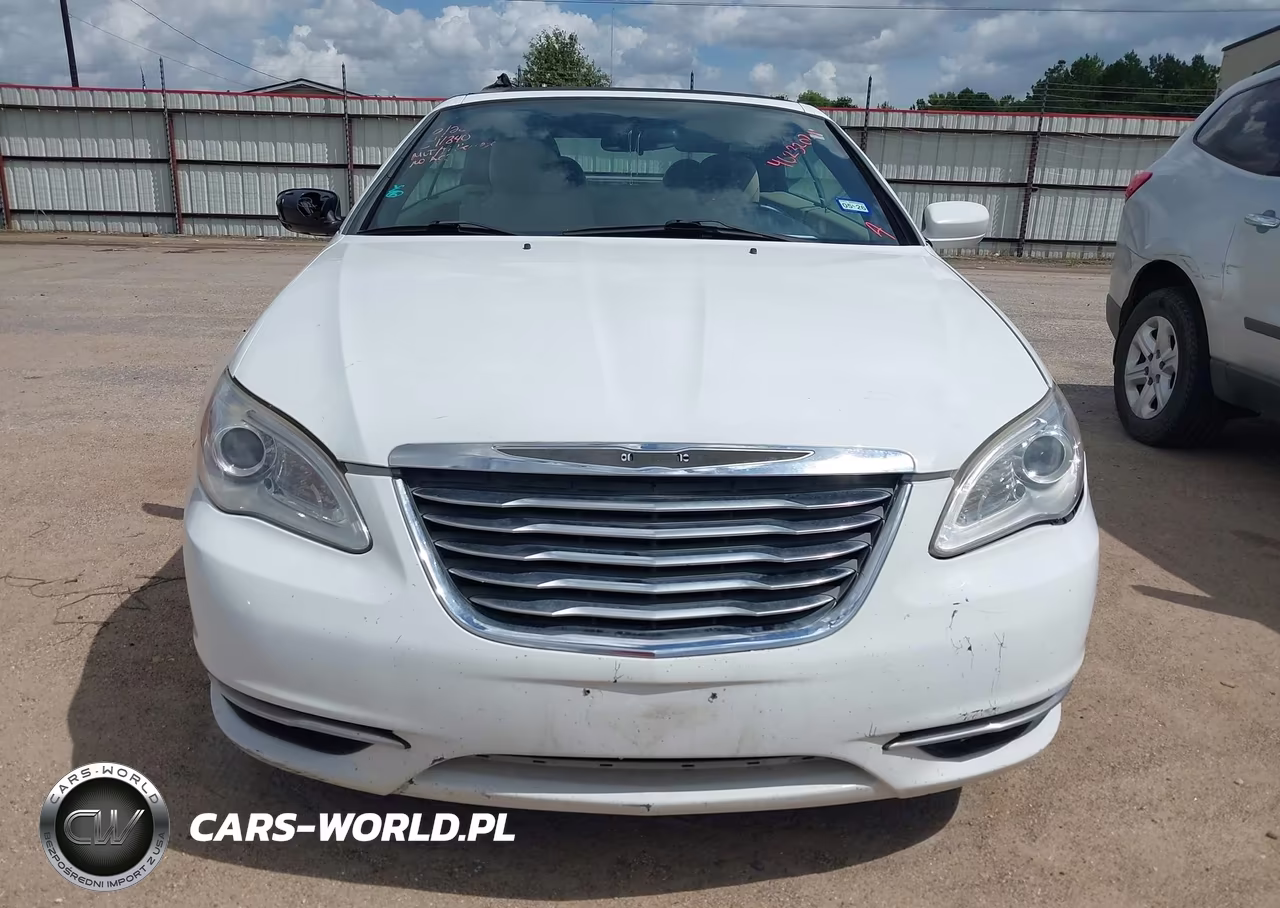 2013 Chrysler 200 Touring VIN:1C3BCBEB7DN511840 - 6