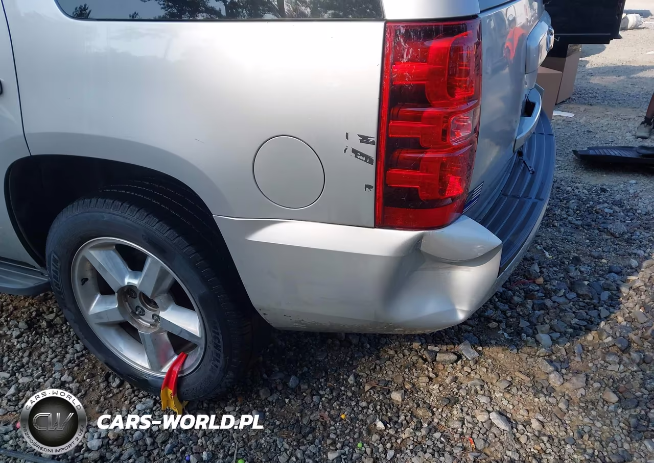 2011 Chevrolet Tahoe Lt VIN:1GNSCBE01BR105690 - 6