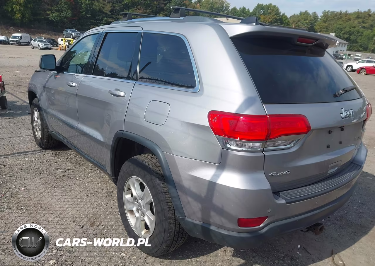 2016 Jeep Grand Cherokee Laredo VIN:1C4RJFAGXGC414141 - 14