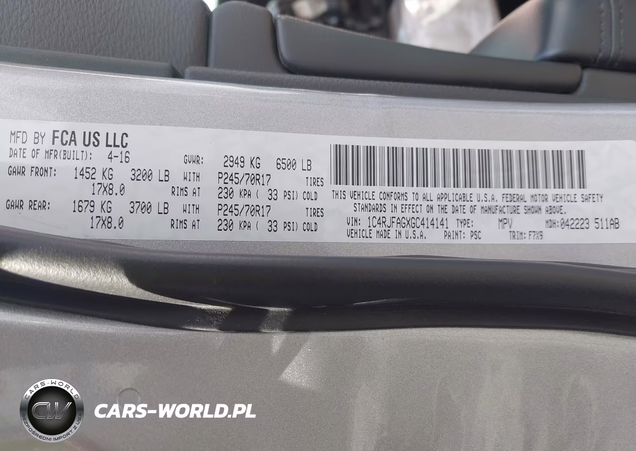 2016 Jeep Grand Cherokee Laredo VIN:1C4RJFAGXGC414141 - 9