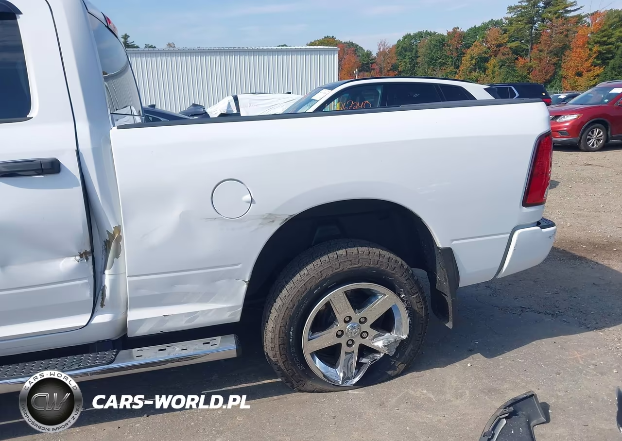 2018 Ram 1500 Express 4X4 6'4 Box VIN:1C6RR7FGXJS187769 - 20