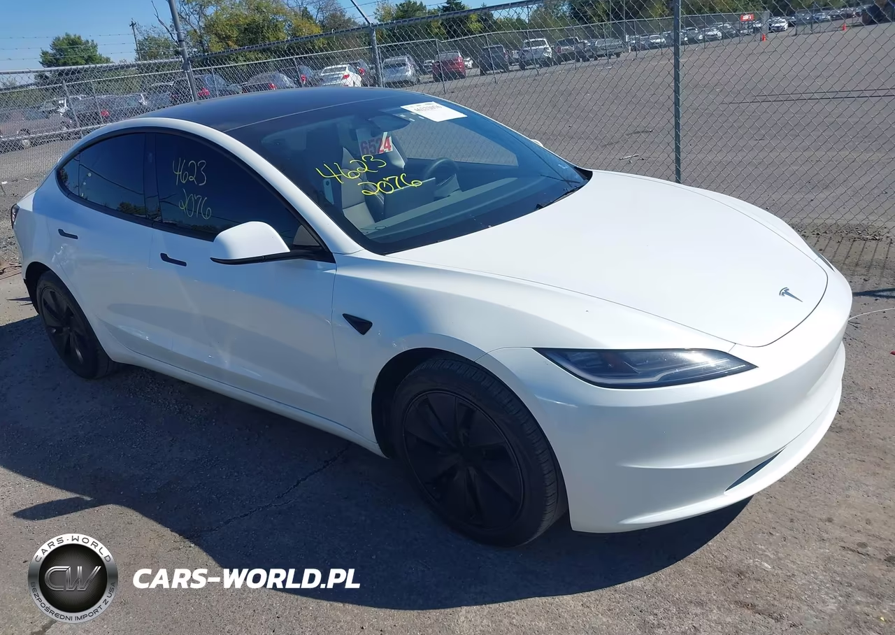 2025 Tesla Model 3 Long Range Rear-Wheel Drive-Standard Rear-Wheel Drive – zdjęcie 1 z 17