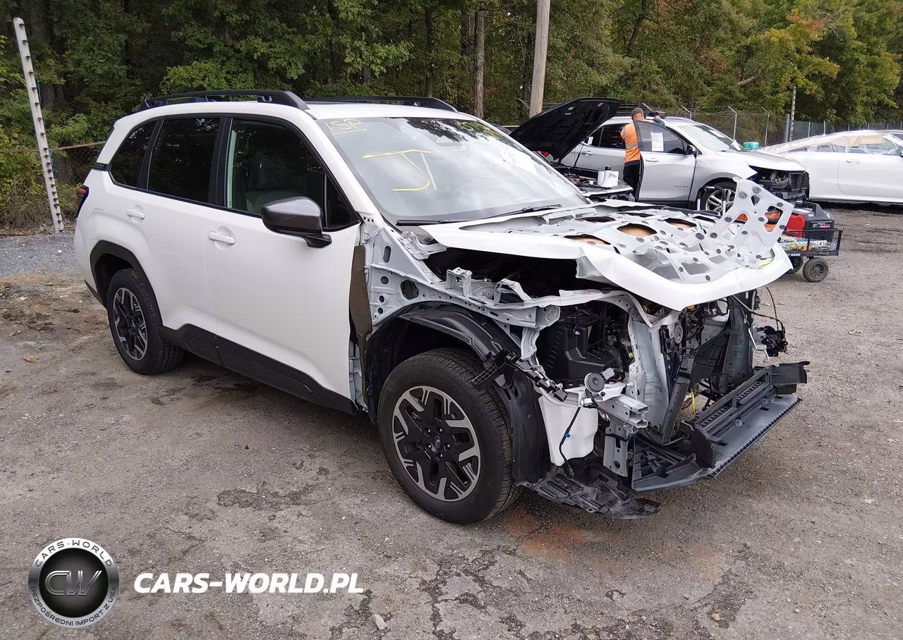 2025 Subaru Forester Premium VIN:JF2SLDDC9SH590748 - 1