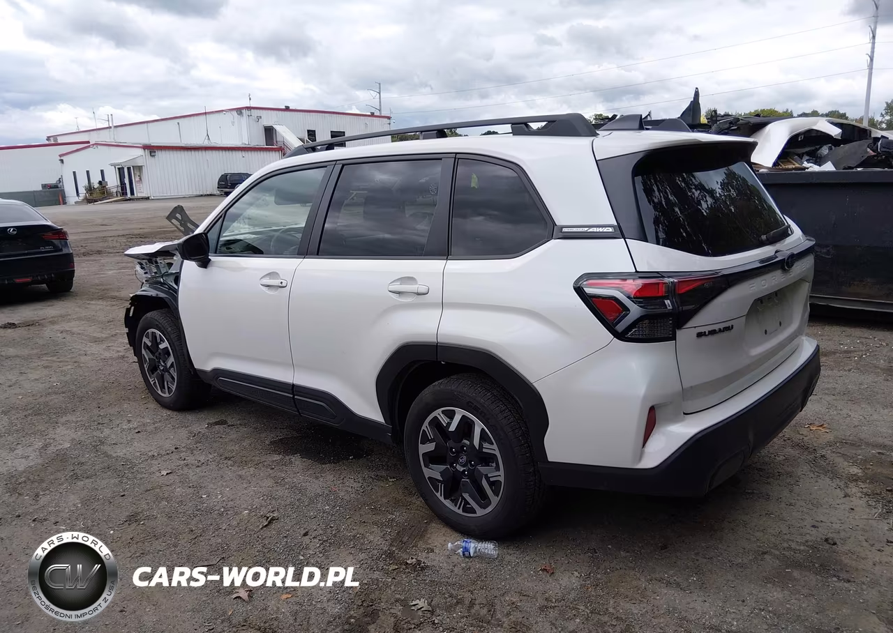 2025 Subaru Forester Premium VIN:JF2SLDDC9SH590748 - 3