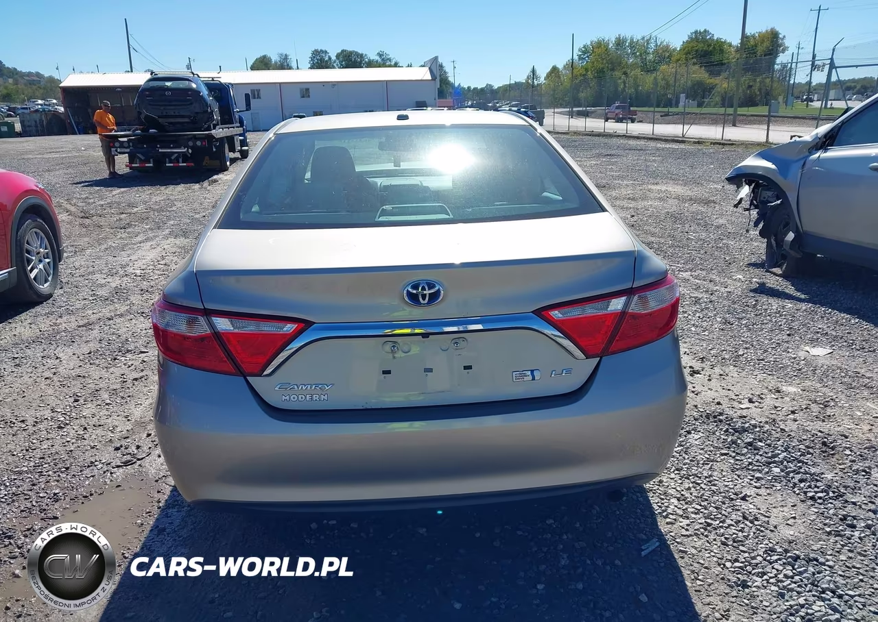 2016 Toyota Camry Hybrid Le VIN:4T1BD1FK5GU186452 - 15