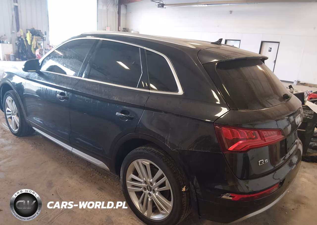 2018 Audi Q5 2.0T Premium-2.0T Tech Premium VIN:WA1BNAFY2J2021297 - 3