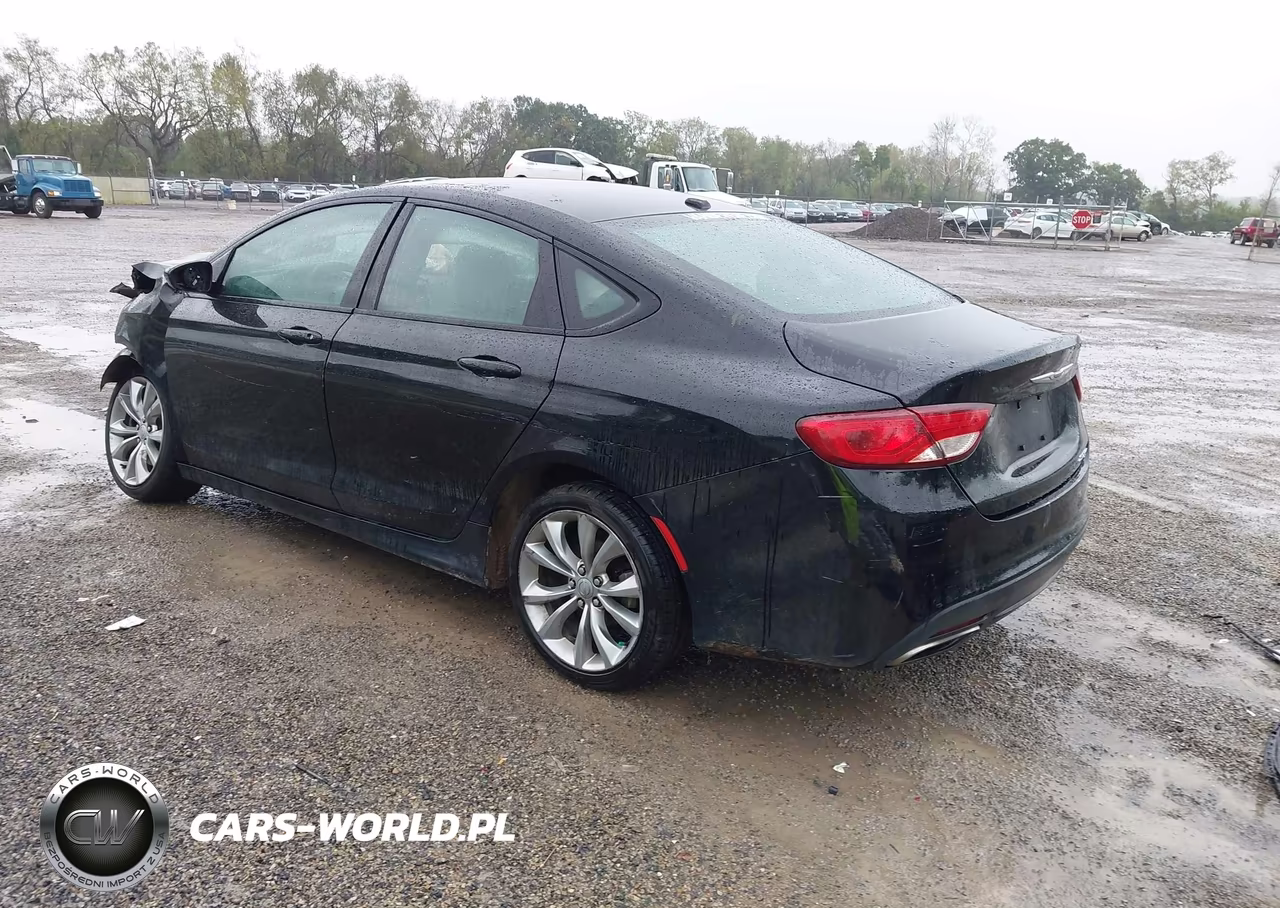 2015 Chrysler 200 S VIN:1C3CCCBB6FN717605 - 3
