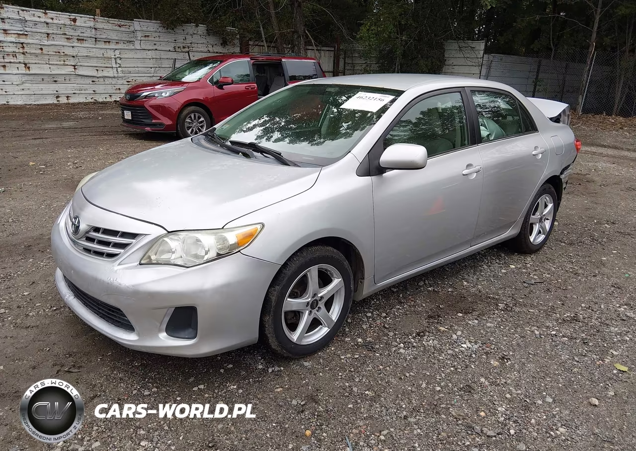 2013 Toyota Corolla Le VIN:5YFBU4EE5DP220349 - 2