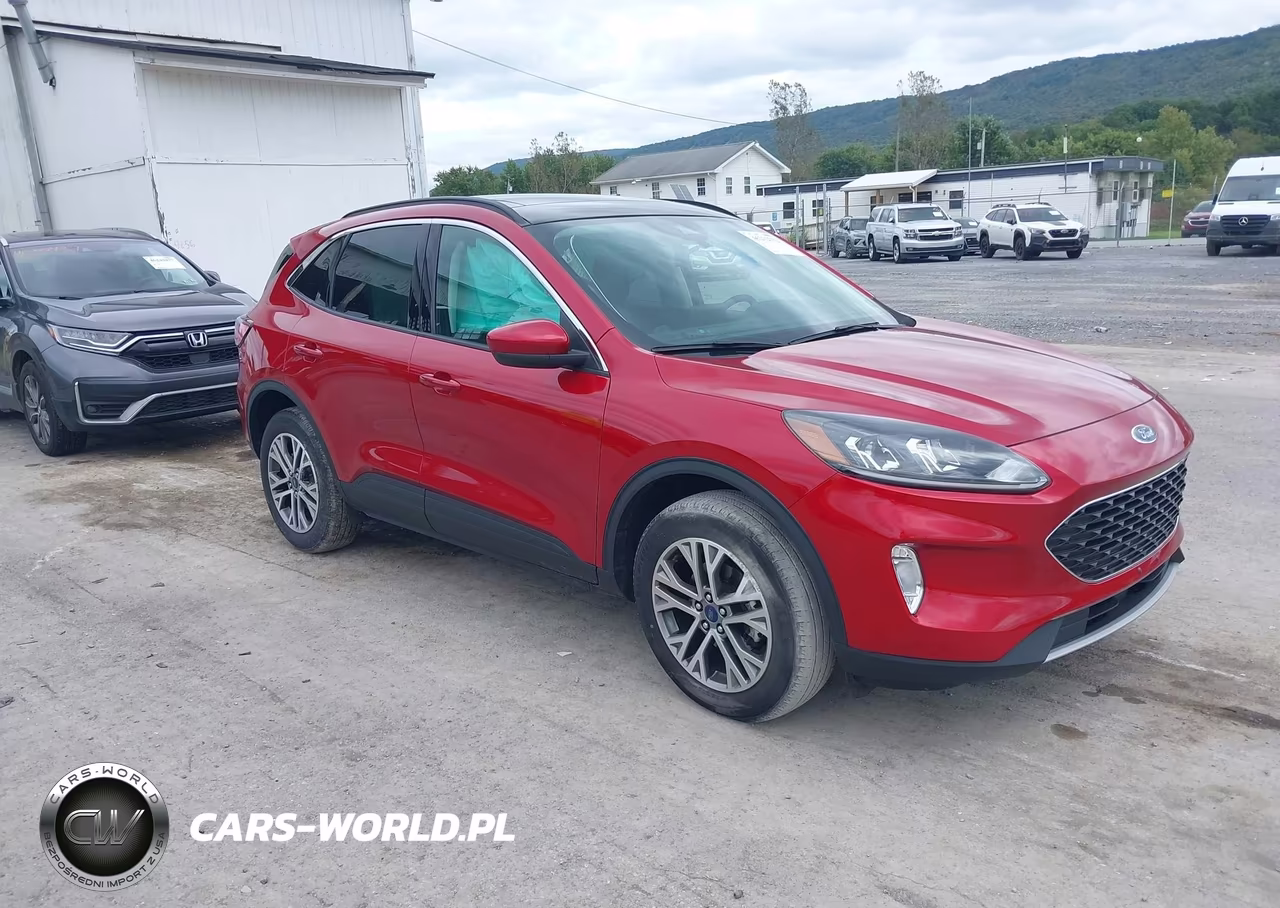 2022 Ford Escape Sel