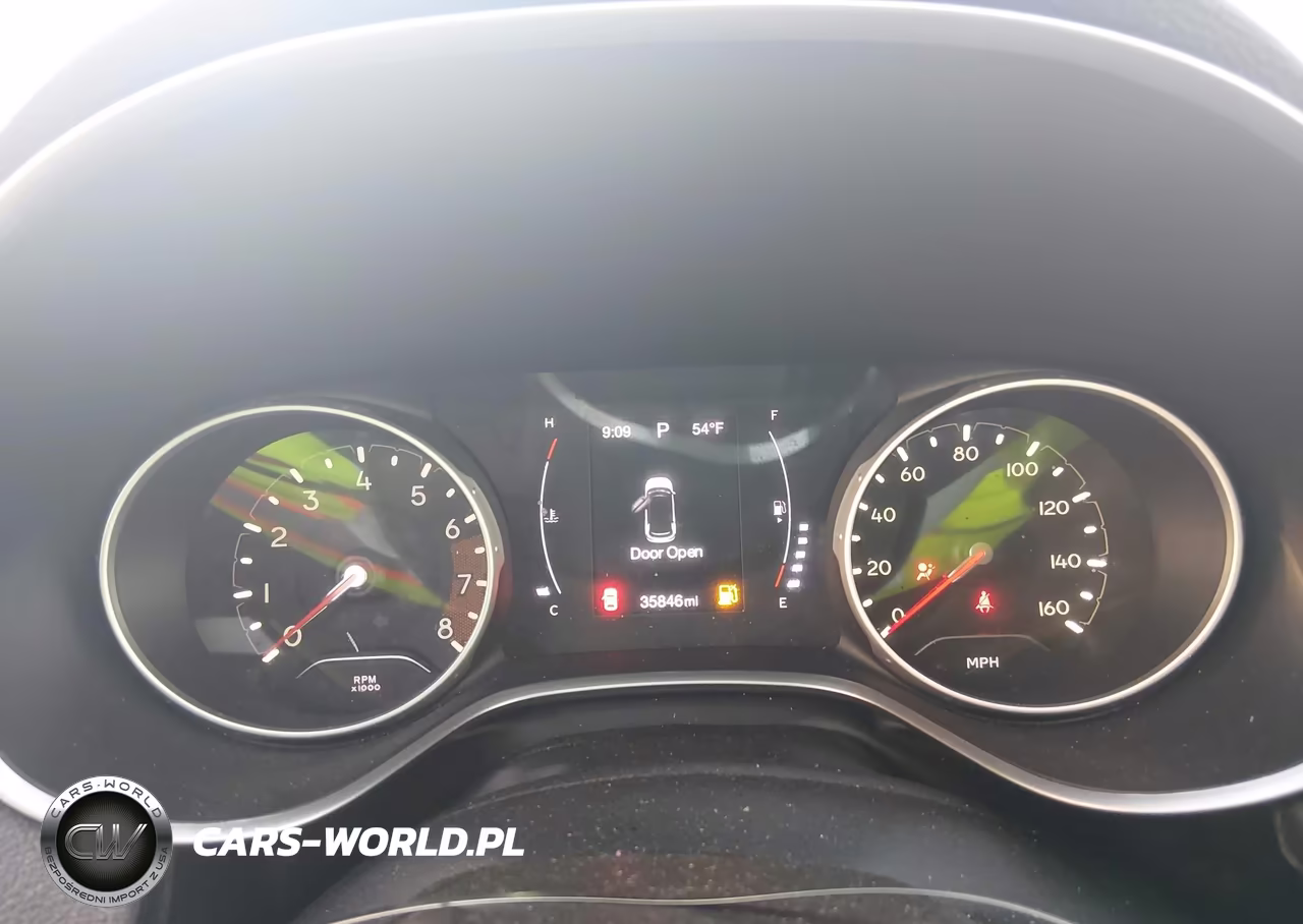 2018 Jeep Compass Latitude 4X4 VIN:3C4NJDBB5JT355839 - 7