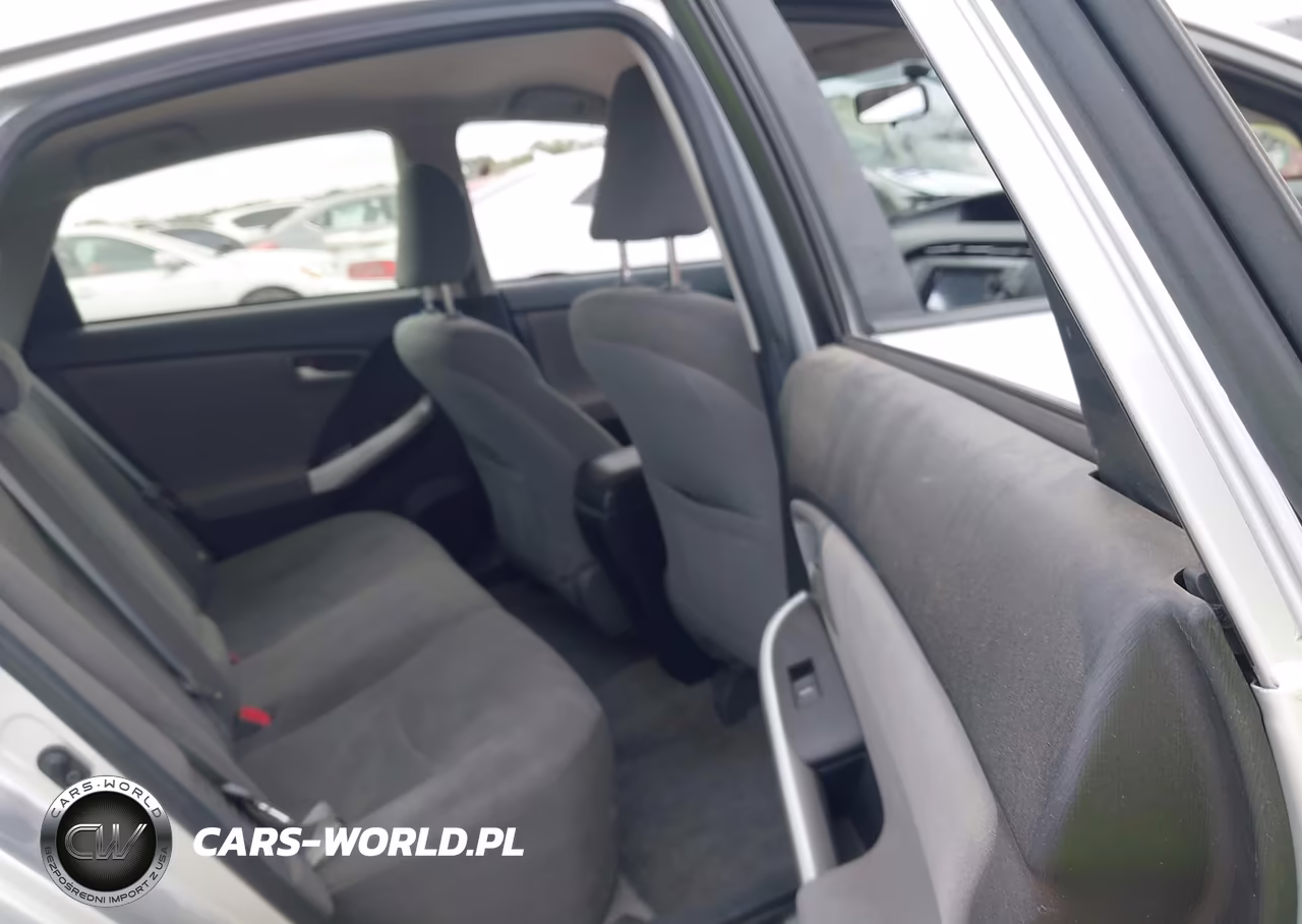 2012 Toyota Prius Two VIN:JTDKN3DU9C5416354 - 8