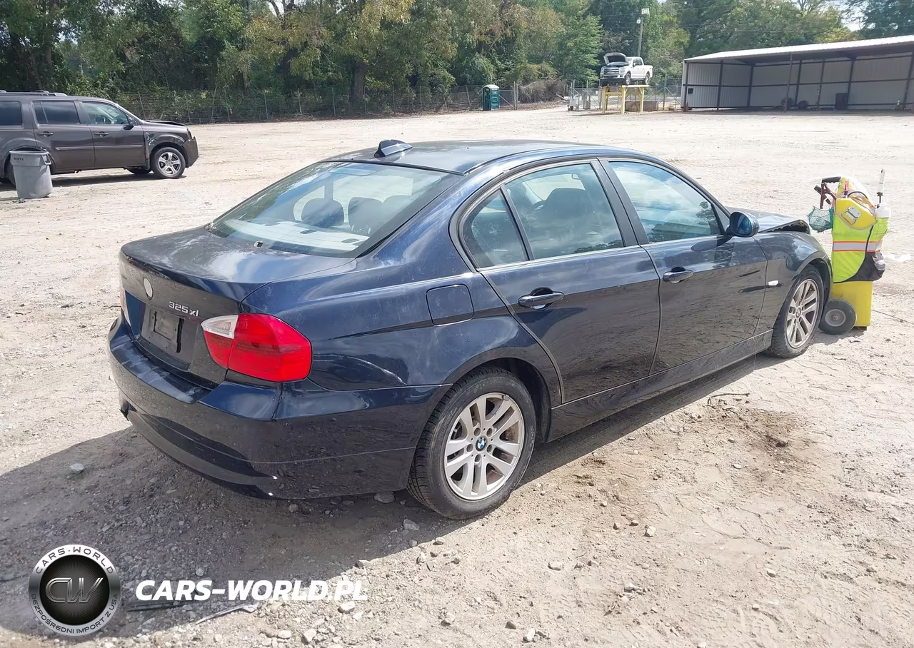 2006 BMW 325Xi VIN:WBAVD13546KV06559 - 4