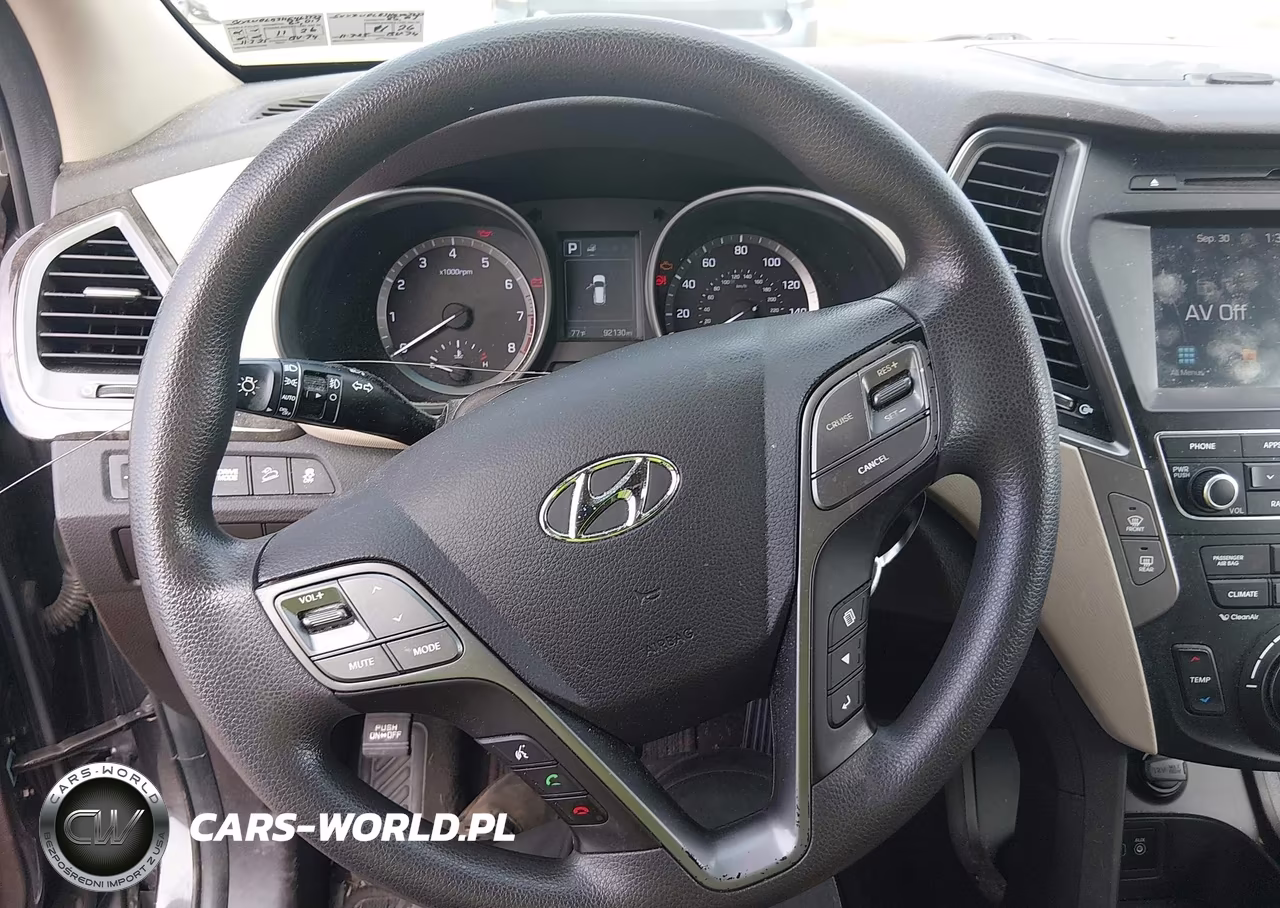2017 Hyundai Santa Fe Sport 2.4L VIN:5XYZUDLB3HG463322 - 17