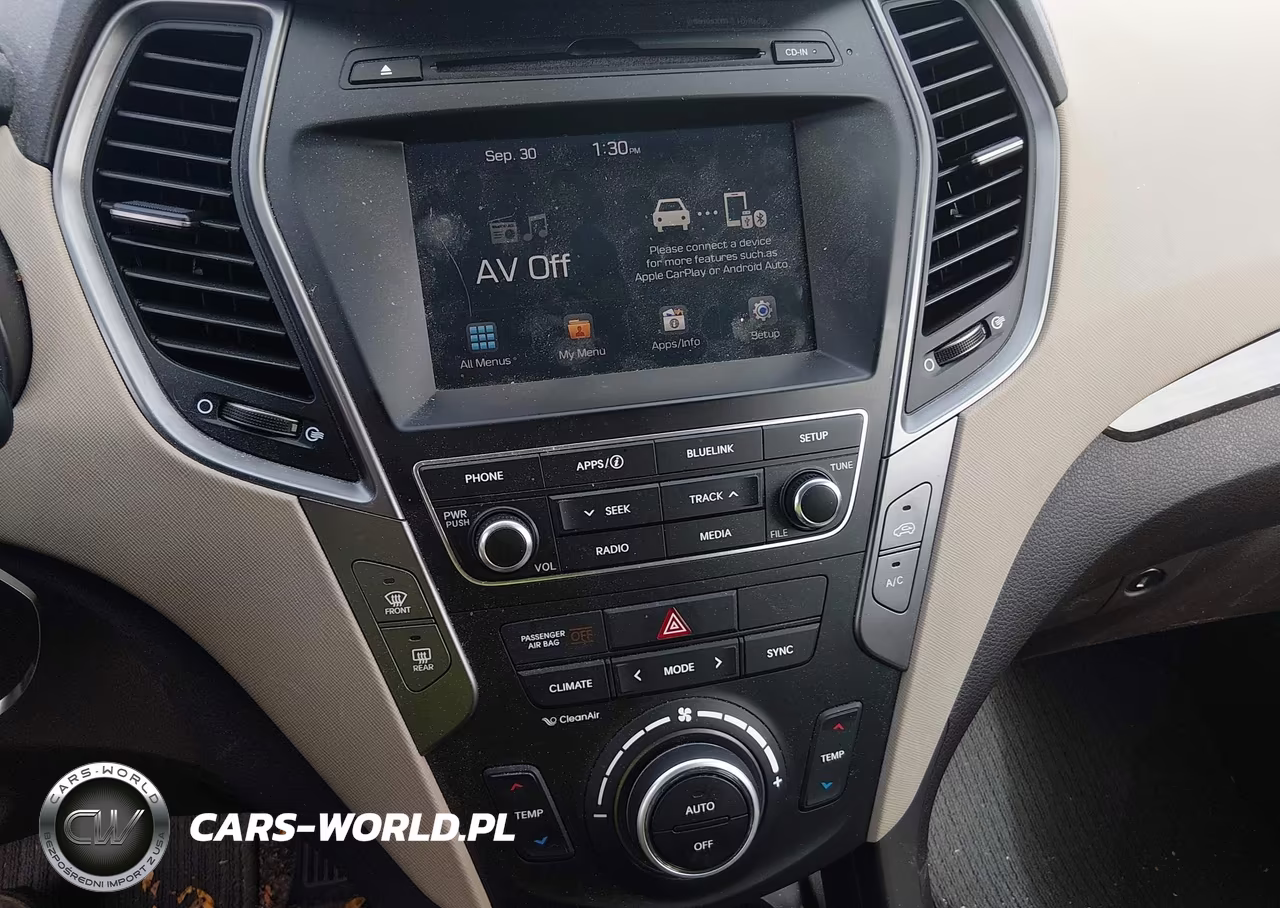2017 Hyundai Santa Fe Sport 2.4L VIN:5XYZUDLB3HG463322 - 18