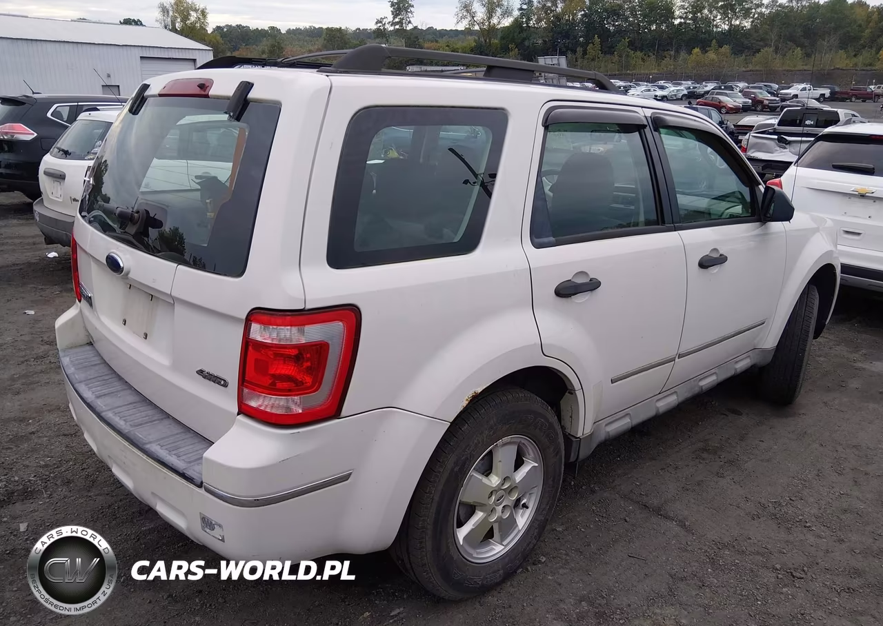 2009 Ford Escape Xls VIN:1FMCU92709KB70520 - 4