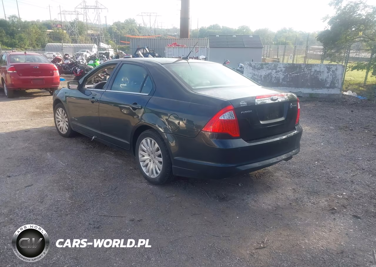 2010 Ford Fusion Hybrid VIN:3FADP0L37AR227826 - 3
