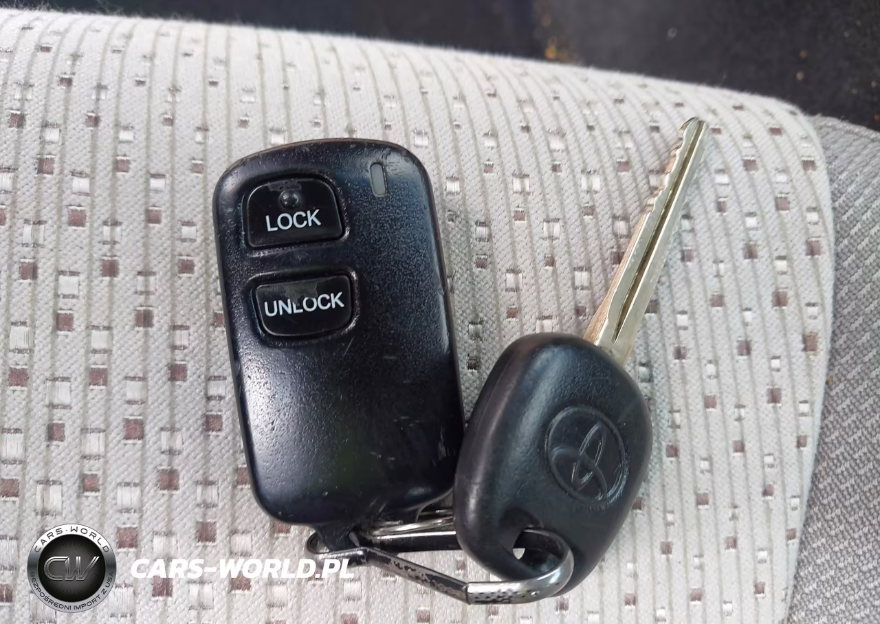 2014 Toyota Camry L VIN:4T1BF1FK0EU800783 - 11