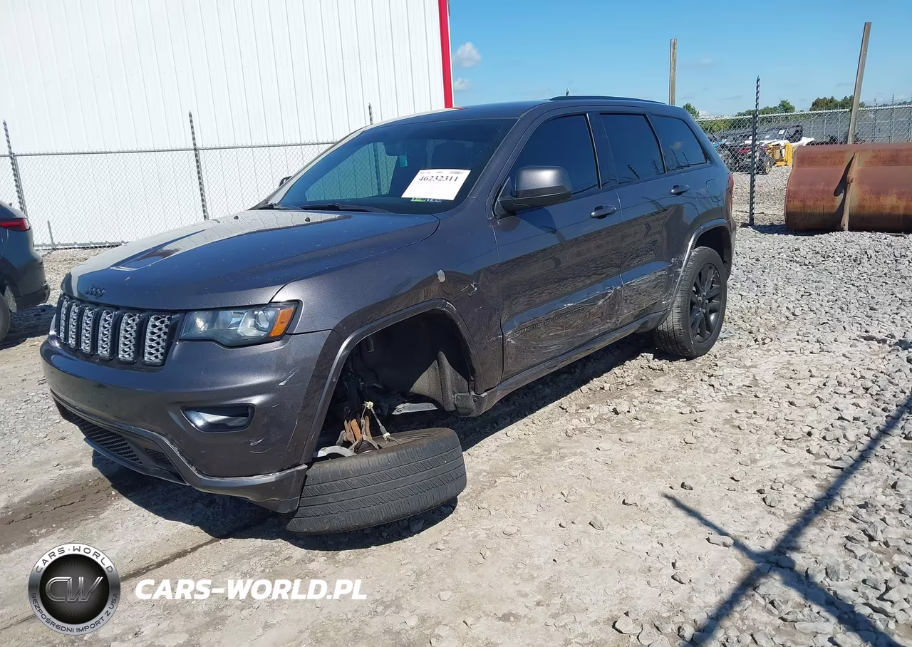 2018 Jeep Grand Cherokee Altitude 4X4 VIN:1C4RJFAG0JC267027 - 2