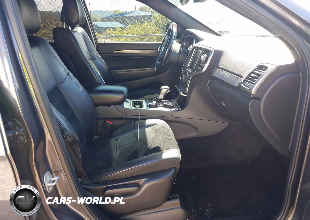 2018 Jeep Grand Cherokee Altitude 4X4 VIN:1C4RJFAG0JC267027 - 5