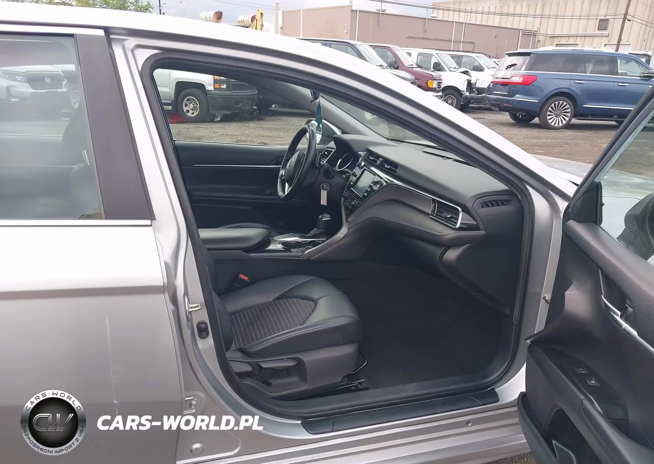 2020 Toyota Camry Se VIN:4T1G11AK0LU913089 - 5