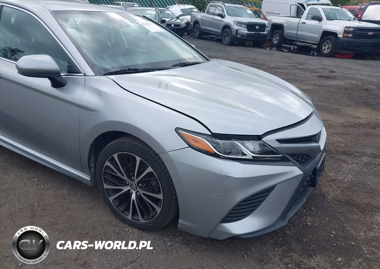 2020 Toyota Camry Se VIN:4T1G11AK0LU913089 - 6